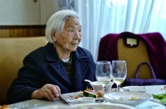 101岁奶奶的长寿密码：不用硬凑“养生规矩”，吃好睡好心态好就够了