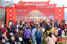 “一江两岸”寻年味——长沙兴马洲新春民俗喜乐会见闻@湖南日报头版要闻