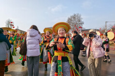 从高楼大厦回到芳草萋萋，长沙一江心洲迎“历史以来最热闹的一个年”