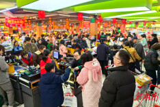 湖南临湘商超踏入春节消费快车道 展现县域消费市场活力