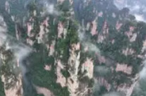 张家界“两手抓”打造入境游标杆城市@湖南日报头版头条