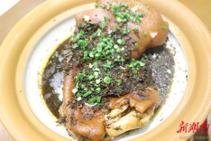 梅干菜蒸猪蹄！大通湖人冬天必做，是下饭的上上之品