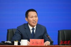 湖南今年将新增8万个优质高中学位，推进1000所中小学食堂提质丨聚焦湖南省十大重点民生实事③