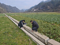 新晃：以严实作风解民忧促发展