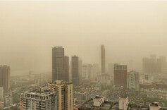 湖南发布大雾黄色预警，湘西北部分地区需注意防范