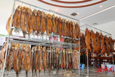 腊味飘香到泰国，赫山区这对夫妻年销售腊味超5万公斤