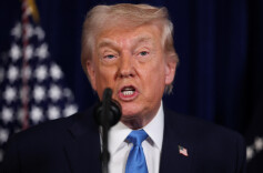 特朗普：要求与伊朗继续谈判 未与内塔尼亚胡达成具体决定