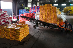 农资调运保春耕