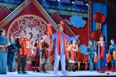 欢歌笑语迎新春