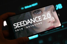 国产大模型迎来“诸神之战”！