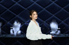 香港富豪李家诚控告演员周秀娜，最新回应