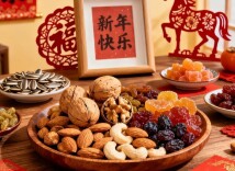 芙蓉国评论 | “反向过年”：不管在哪里，最美是团圆