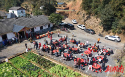 桃江县黄道仑村：五姓同心年味浓 邻里欢聚迎新春