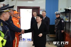 吴桂英看望慰问坚守岗位的一线工作人员并督导检查安全生产、城市运行等工作