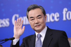 王毅：相互尊重、和平共处、合作共赢是中美唯一正确选择