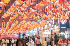 张灯结彩年味浓