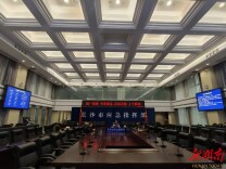 长沙：“平安、稳定、祥和”春节的“确定性”守护