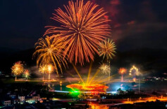 浏阳烟花“走出去”：一朵花火耀全球