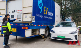 Mobile Chargers Deployed to Serve EVs During Holiday Travel Rush