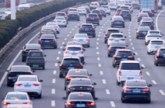 大年初一车流量回升 路网进入“爬坡期”