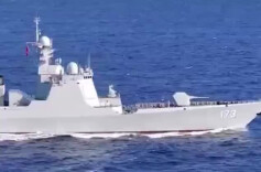 这种关头，我们怎么可能退缩！长沙舰成功驱逐外舰