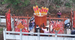 崀山：登高祈福“望”见新春好彩头