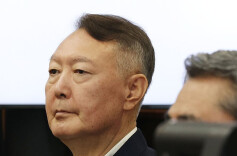 韩国前总统尹锡悦涉嫌发动内乱案一审被判处无期徒刑