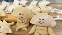 当“00后”掌管年夜饭