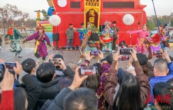 非遗展演贺新春