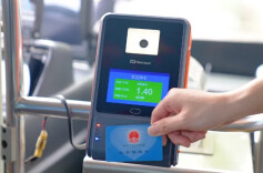 湖南社保: 贴心服务年味浓