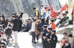 春节期间全国社会大局稳定治安秩序良好