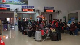 暖心直达！资兴在外务工人员坐上免费直通车赴粤返岗