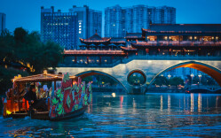 三湘时评丨反向过年，激发我省文旅消费新活力