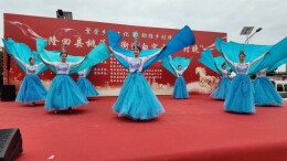 隆回：白窑山村村晚奖孝奖学树新风 游子归巢助乡村振兴