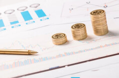 金价还在涨！实物金、ETF、积存金爆单，黄金主题基金规模已近3800亿元