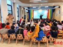 长沙市天心区总工会全托式爱心托管班护航职工安心返岗