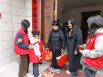 城步：马年慰问暖童心 助学帮扶显温情