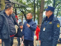 三千铁军守峰林  实干担当暖新春—— 张家界国家森林公园全员在岗护航春节旅游旺季