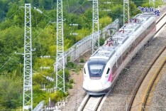 铁路部门回应“半夜候补成功1700元车票作废”：没有行程冲突，报道中购票画面非12306