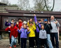 峰林“马”上迎客  山水更有“温度”——张家界国家森林公园春节“花式宠客”纪实