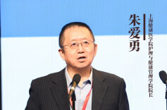 没有上门护理的介入，智慧康养都是画大饼