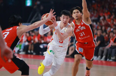 绝地反击！中国男篮逆转战胜日本队！