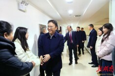 收心聚力、加油干！——怀化市检察院领导走访看望机关干部职工