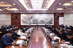 曾超群主持娄底市委理论学习中心组2026年第二次集体学习