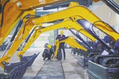 图片新闻：新田开足马力冲刺开门红@湖南日报头版