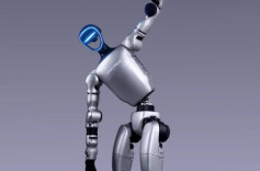 中国人形机器人频频破圈 具身智能迈入应用时代