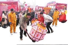 非遗灯火闹新春：平江龙门“泉水推灯”与屈原“营田灯会”展演侧记