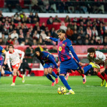 西甲综合：亚马尔生涯首“戴帽” 巴萨大胜“潜水艇”