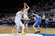 中国男篮100:93逆转中国台北男篮 取得世预赛两连胜