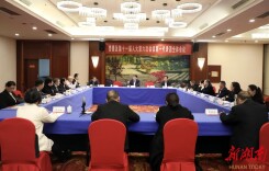 刘志刚参加娄星区十一届人大六次会议第一代表团审议